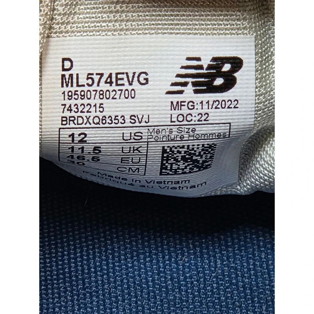 New Balance 574 Classic Men's Size 12 Grey Suede Sneakers ML574EVG
